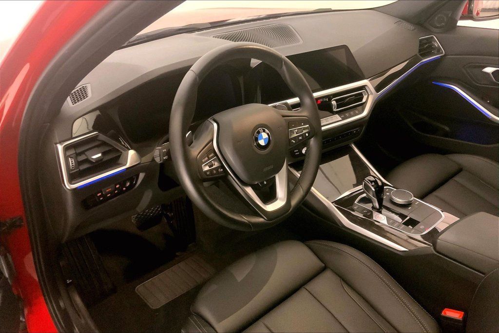 Used 2022 BMW 330i xDrive Sedan w/ Premium Package 2 AWD/4WD image 21