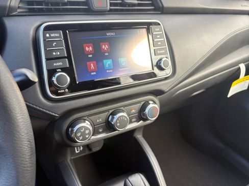 New 2025 Nissan Versa S image 17