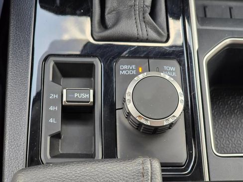 Used 2024 Toyota Tundra SR5 w/ TRD Sport Package AWD/4WD image 19