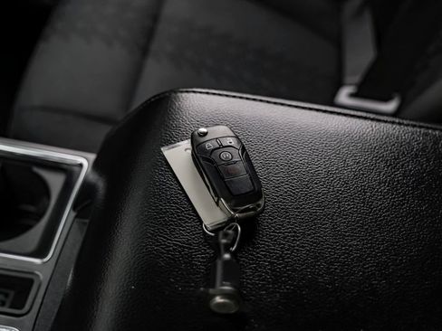 Used 2018 Ford F150 XLT w/ Equipment Group 302A Luxury AWD/4WD image 55