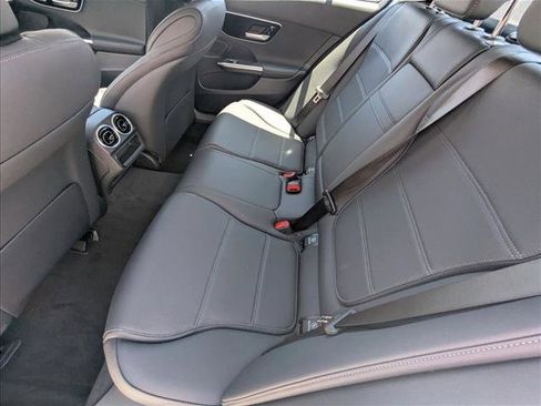 Used 2025 Mercedes-Benz C 300 Sedan image 14