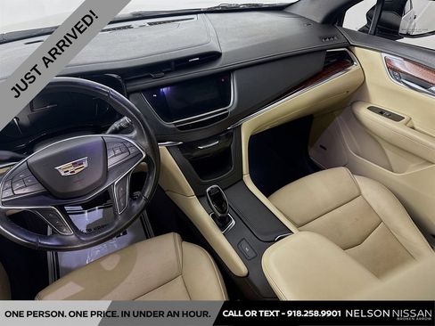 Used 2019 Cadillac XT5 Luxury FWD image 24