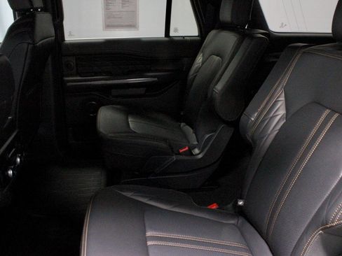 Certified 2024 Ford Expedition Max Platinum image 25