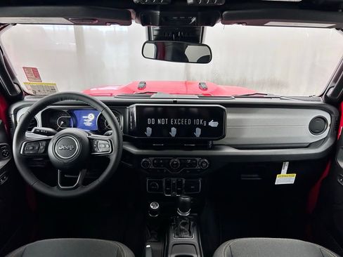 New 2025 Jeep Gladiator Sport image 19