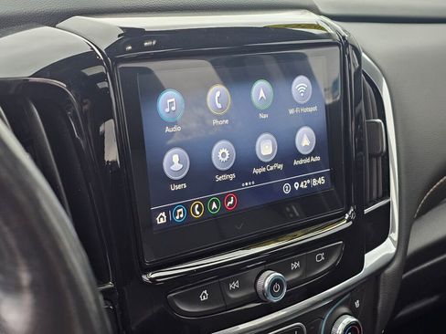 Used 2020 Chevrolet Traverse Premier image 35