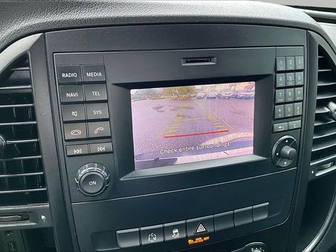 Used 2018 Mercedes-Benz Metris image 26