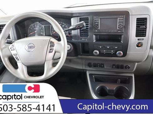 Used 2014 Nissan NV 3500 SV w/ Technology Package RWD image 15