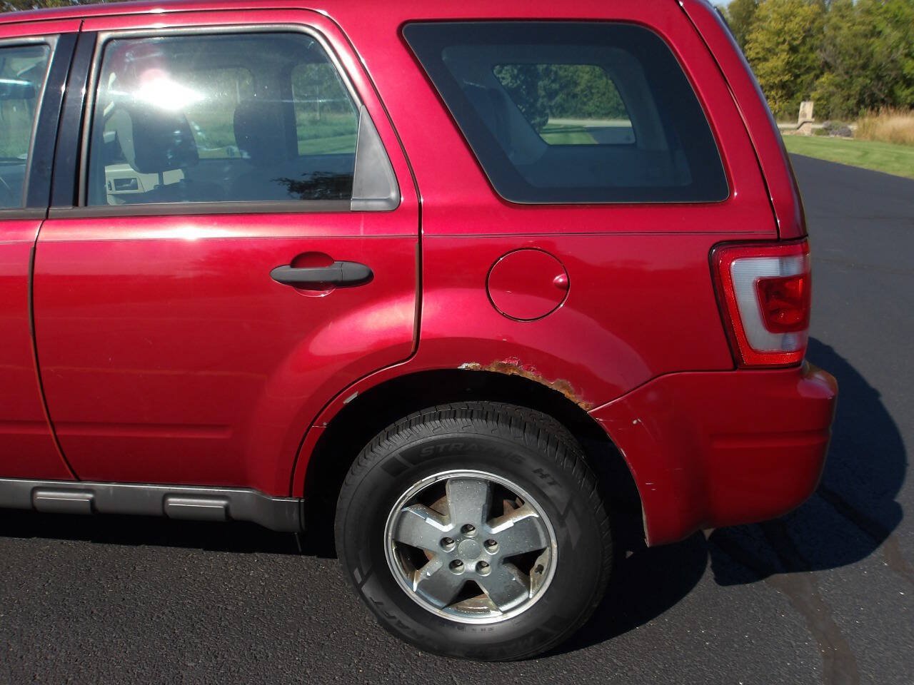 Used 2012 Ford Escape XLS FWD image 33