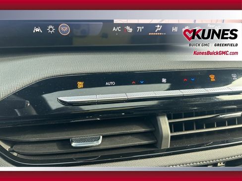 New 2025 Buick Enclave Sport Touring w/ Power Package AWD/4WD image 27