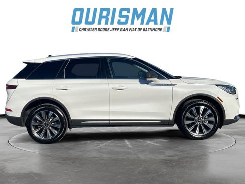 Used 2022 Lincoln Corsair Reserve w/ Equipment Group 201A image 7