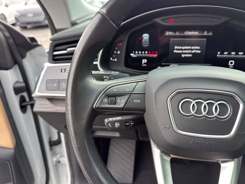 Used 2022 Audi Q8 Premium Plus image 15