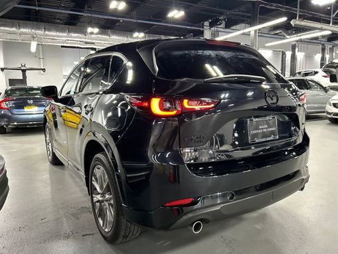 Used 2024 MAZDA CX-5 AWD 2.5 S w/ Premium Package image 4