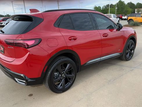 Used 2025 Buick Envision Sport Touring AWD/4WD image 9