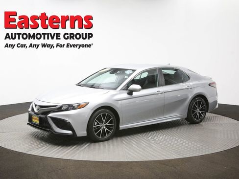 Used 2024 Toyota Camry SE FWD image 56
