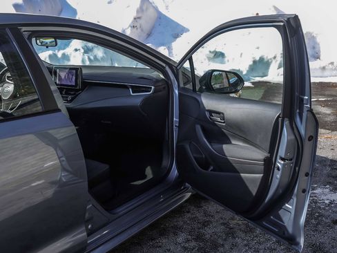 Certified 2024 Toyota Corolla LE image 14