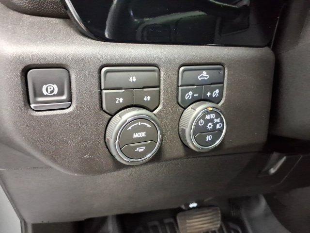 Used 2026 Chevrolet Silverado 3500 LT w/ Convenience Package AWD/4WD image 22