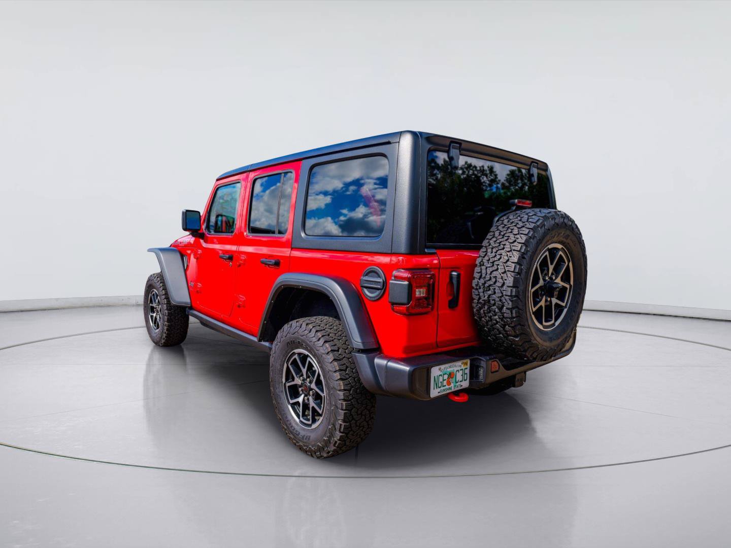 Used 2026 Jeep Wrangler Unlimited Rubicon AWD/4WD image 7