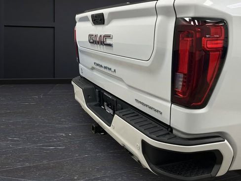 Used 2022 GMC Sierra 1500 Denali w/ Denali Reserve Package image 38