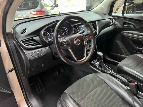 Used 2019 Buick Encore Preferred AWD/4WD image 10
