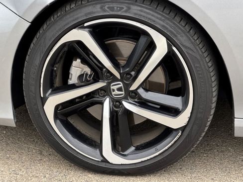 Used 2022 Honda Accord Sport image 13
