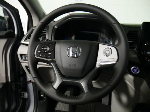 New 2026 Honda Odyssey EX-L image 10