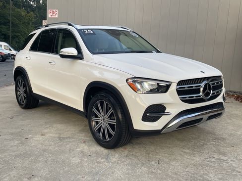 Certified 2025 Mercedes-Benz GLE 350 4MATIC image 4