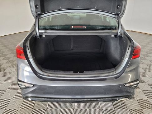 Used 2021 Kia Forte LXS FWD image 29