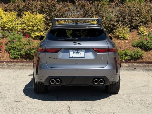 Used 2023 Jaguar F-PACE SVR AWD/4WD image 4