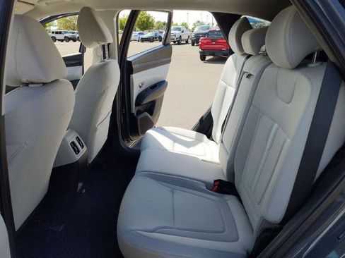 Used 2025 Hyundai Tucson SEL AWD/4WD image 17