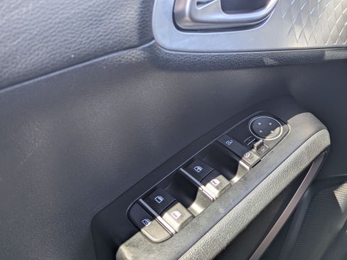 Certified 2024 Kia Soul LX w/ Option Group 015 FWD image 27