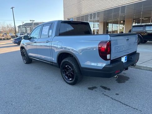 Certified 2025 Honda Ridgeline Sport+ image 2