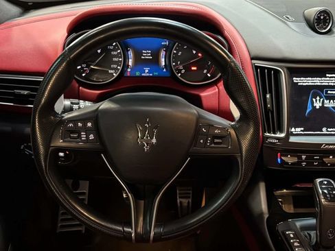 Used 2020 Maserati Levante S GranSport AWD/4WD image 18