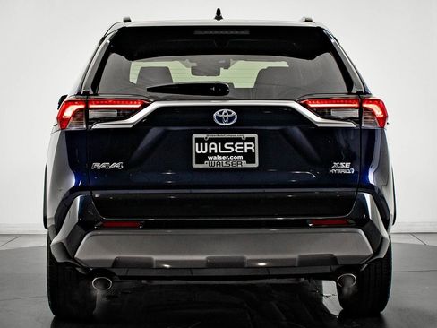 Used 2019 Toyota RAV4 XSE w/ XSE Weather Package image 7