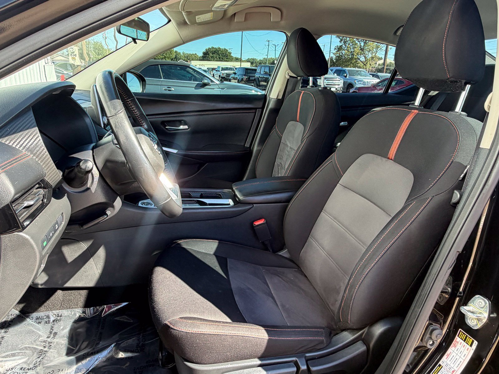 Used 2024 Nissan Sentra SR FWD image 25
