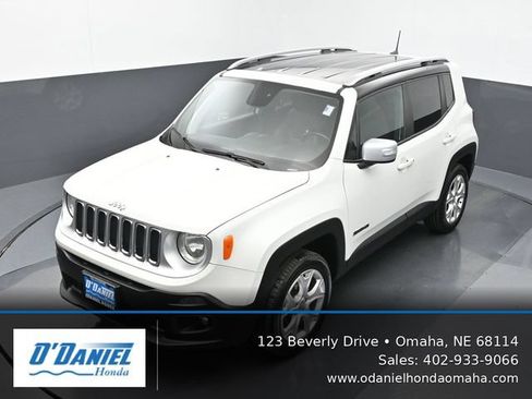 Used 2018 Jeep Renegade Limited AWD/4WD image 21