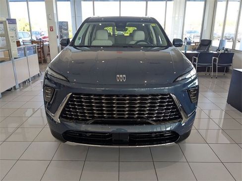 New 2026 Buick Enclave Avenir w/ Super Cruise Package image 7