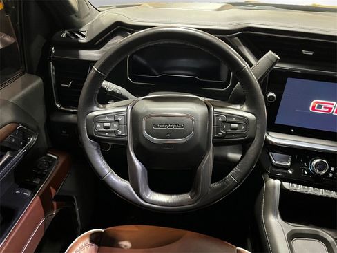 Used 2024 GMC Sierra 3500 Denali Ultimate image 28