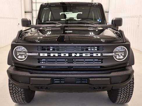 New 2026 Ford Bronco 2-Door w/ Sasquatch Package image 4