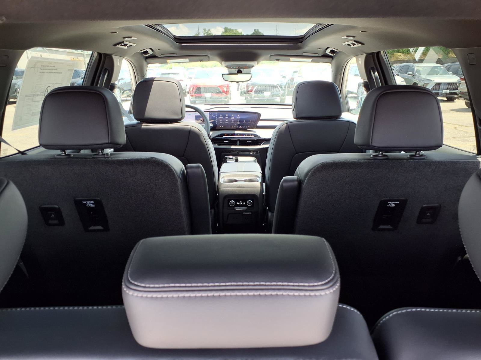 New 2026 Buick Enclave Sport Touring w/ Power Package FWD image 24