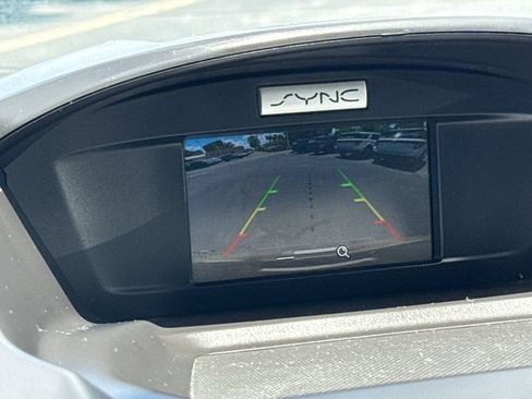 Used 2017 Ford Escape SE FWD image 34