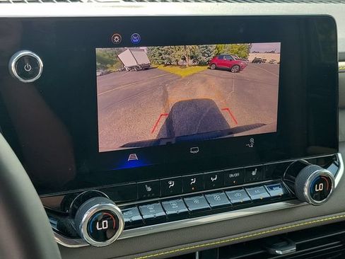 Certified 2024 Chevrolet Colorado ZR2 AWD/4WD image 15