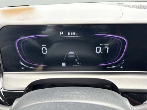 Used 2025 Kia Seltos S FWD image 32