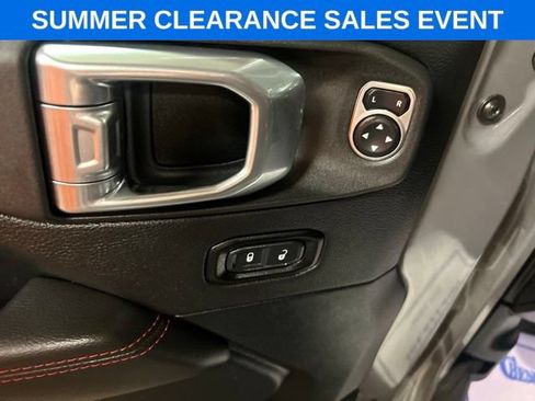 Used 2021 Jeep Wrangler Unlimited Rubicon AWD/4WD image 12