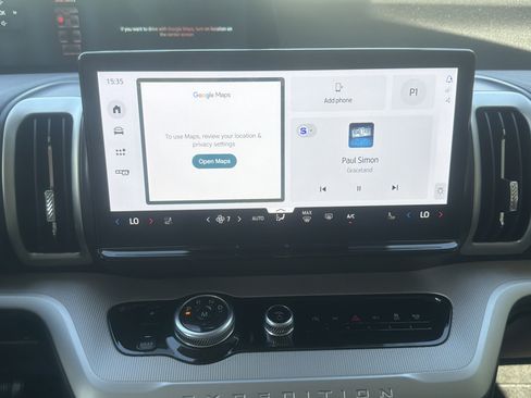 New 2026 Ford Expedition Active RWD image 23