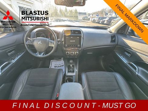 Used 2023 Mitsubishi Outlander Sport ES image 16