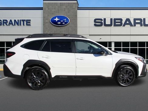 Certified 2025 Subaru Outback Onyx Edition image 6