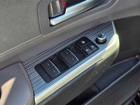 Used 2024 Toyota Sienna XLE Woodland Edition AWD/4WD image 24