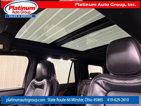 Used 2018 Lincoln Navigator Reserve w/ Technology Package AWD/4WD image 14