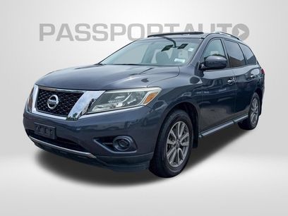 Used 2014 Nissan Pathfinder SV w/ Trailer Tow Package