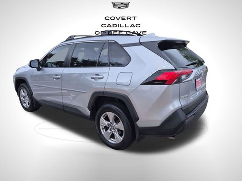 Used 2023 Toyota RAV4 XLE w/ Convenience Package image 8